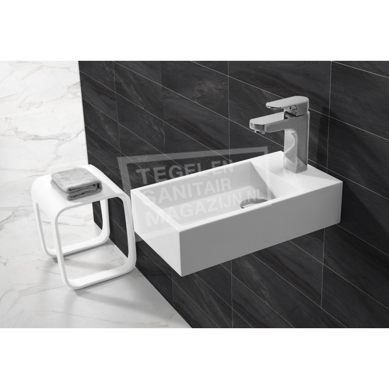 Wiesbaden Solid Fontein Rechts 40x22x10 cm 1 kraangat Wit Mat Solid Surface Wiesbaden Solid Fontein Rechts 40x22x10 cm 1 kraangat Wit Mat Solid Surface